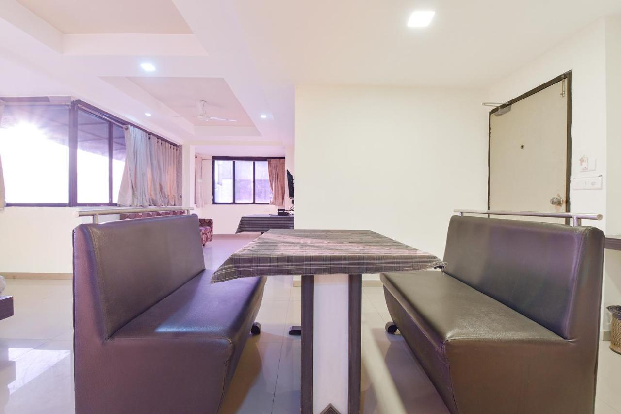 Fabhotel Skyland Ahmedabad Exterior photo